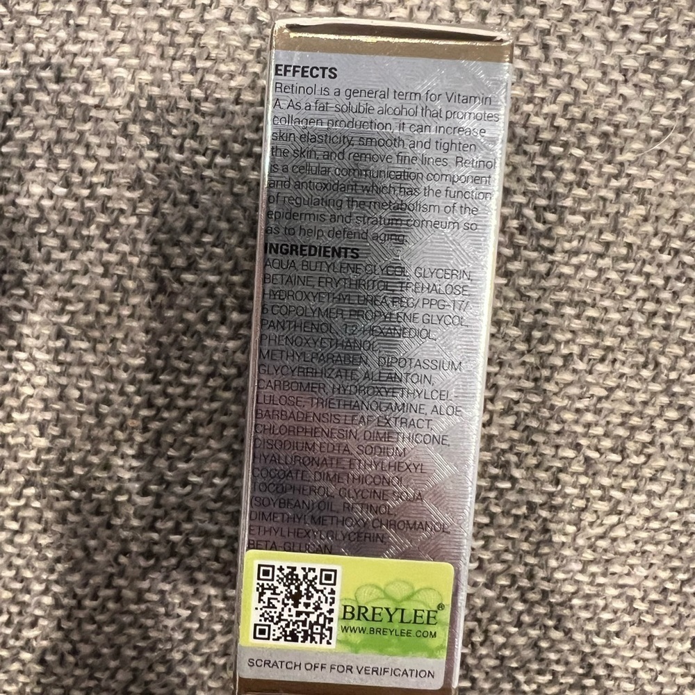 Breylee Retinol Lifting Serum - Picture 2 of 5